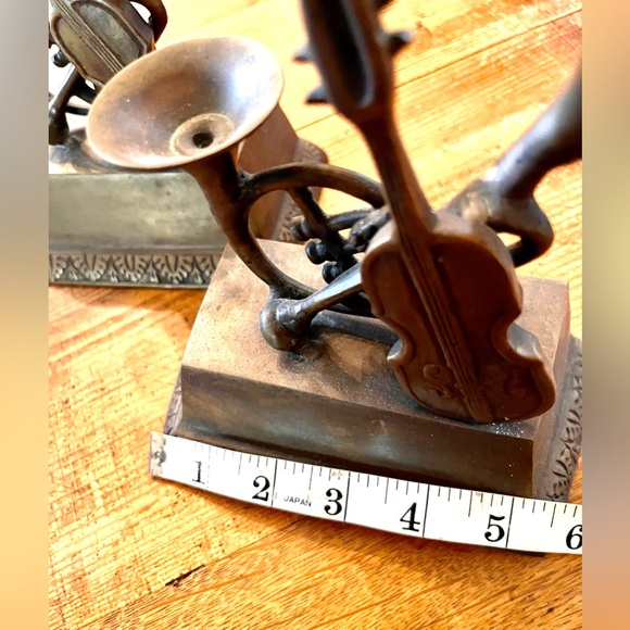 Pair Vintage Castilian Imports Musical Instruments Bookends - Picture 4 of 9